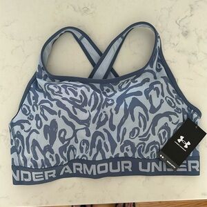 Under Armour women’s sports bra. NWT